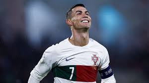 阿斯报：FIFA移除世界杯球场奔驰标志失败，因标志已融入球场结构